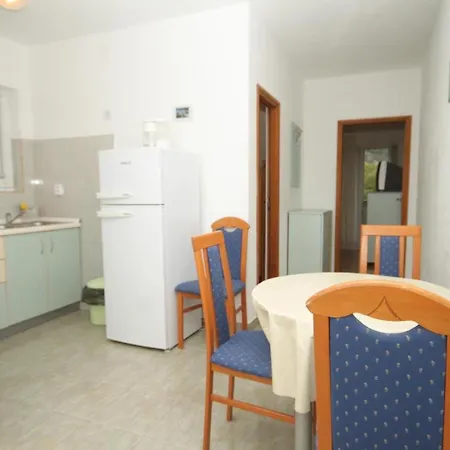 Mala Lamjana 8461c Apartment *